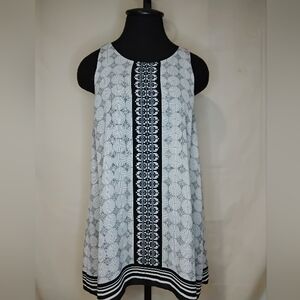 Max Studio Black and White Geometric Tunic